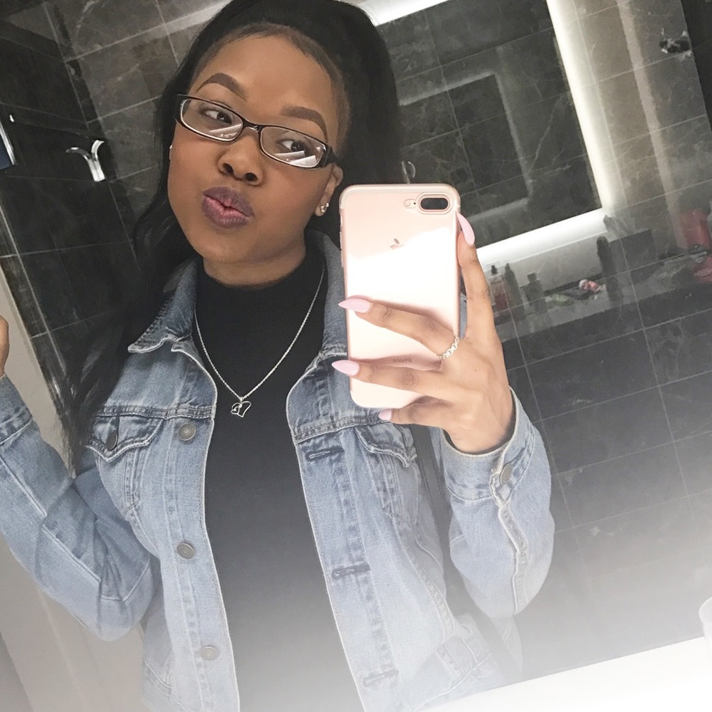 Meet your Posher, Shayla